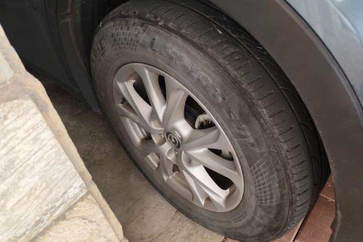Used Mazda CX-4 2016 2.0L Automatic 2WD Blue Sky Luxury Edition Right Front Wheel Hub