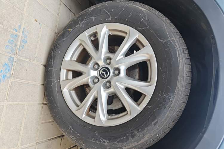Used Mazda CX-4 2016 2.0L Automatic 2WD Blue Sky Luxury Edition Right Front Wheel Hub