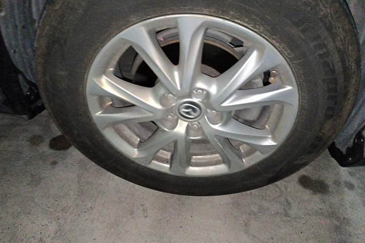 Used Mazda CX-4 2016 2.0L Automatic 2WD Blue Sky Dynamic Edition Right Front Wheel Hub
