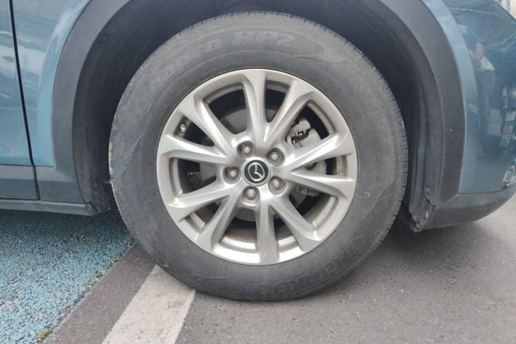 Used Mazda CX-4 2016 2.0L Automatic 2WD Blue Sky Luxury Edition Right Front Wheel Hub