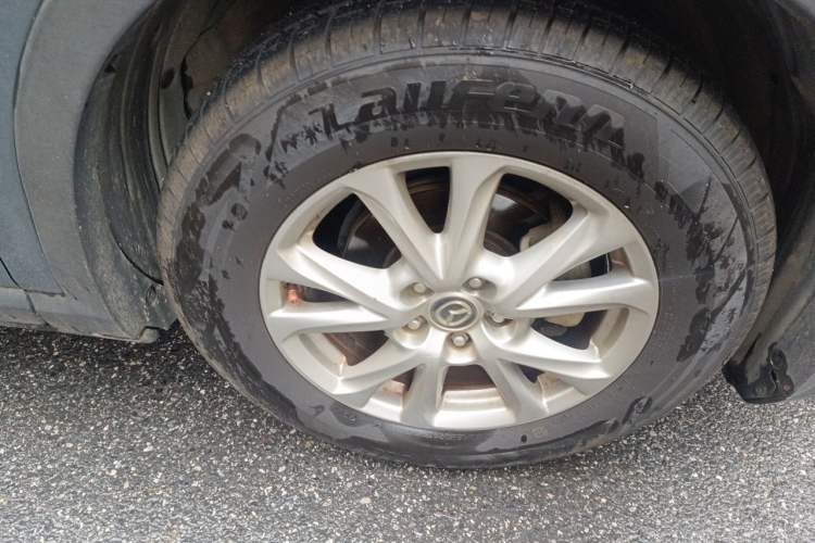 Used Mazda CX-4 2016 2.0L Automatic 2WD Blue Sky Dynamic Edition Right Front Wheel Hub