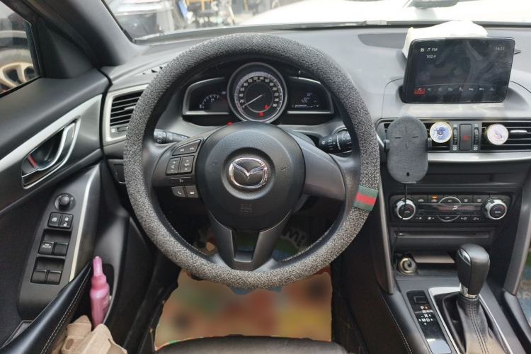 Used Mazda CX-4 2016 2.0L Automatic Two-Wheel Drive Blue Sky Exploration Edition Steering Wheel