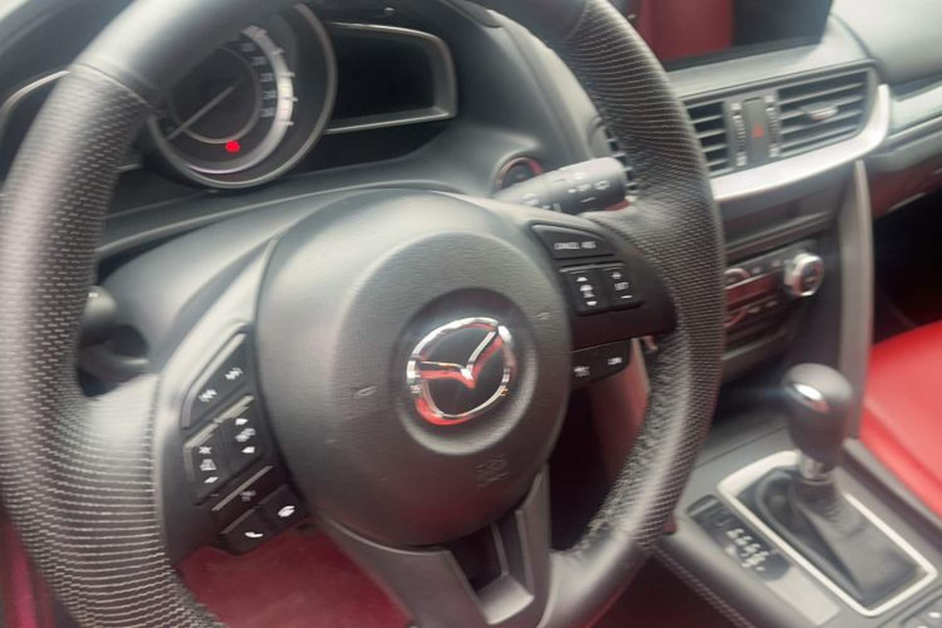 Used Mazda CX-4 2016 2.0L Automatic Two-Wheel Drive Blue Sky Exploration Edition Steering Wheel