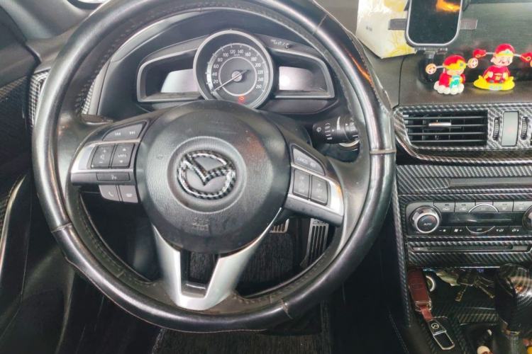 Used Mazda CX-4 2016 2.0L Automatic 2WD Blue Sky Luxury Edition Steering Wheel