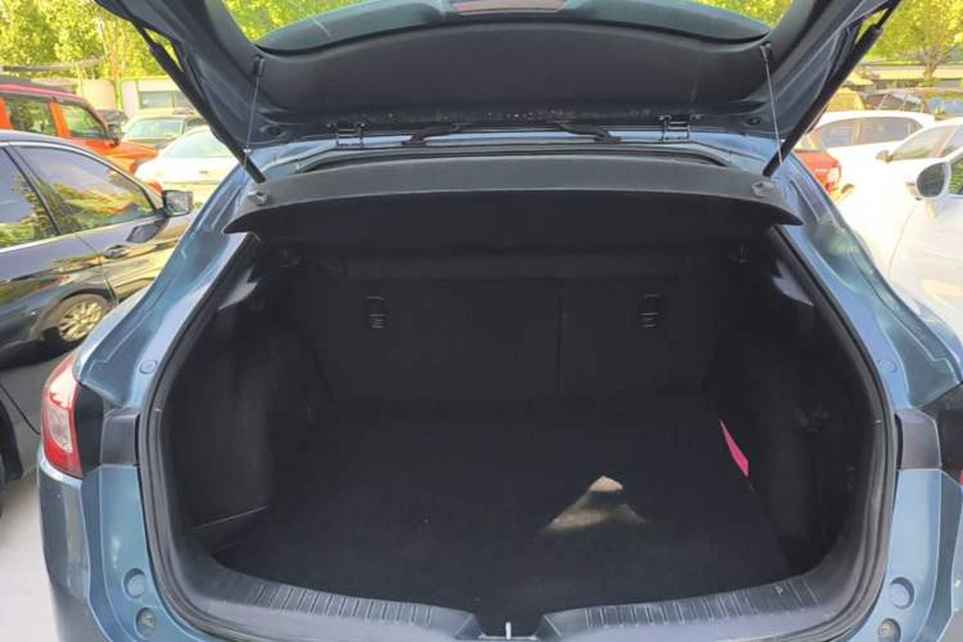 Used Mazda CX-4 2016 2.0L Automatic 2WD Blue Sky Luxury Edition Trunk