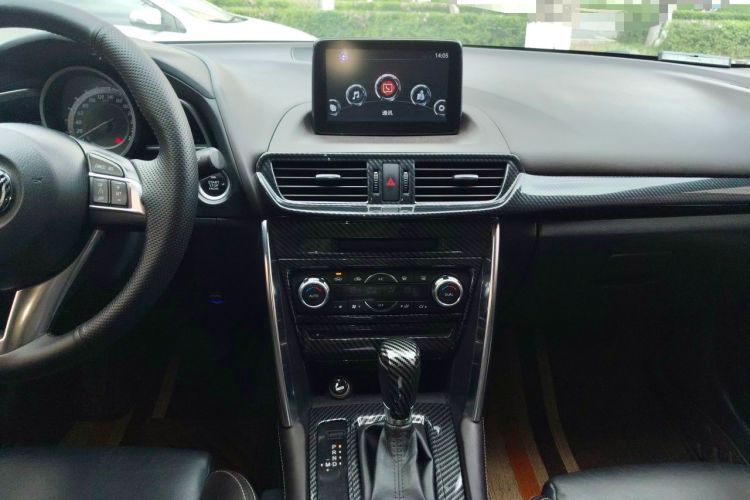 Used Mazda CX-4 2016 2.5L Automatic 4x4 Sky Blue Passion Edition Audio And AC Panel