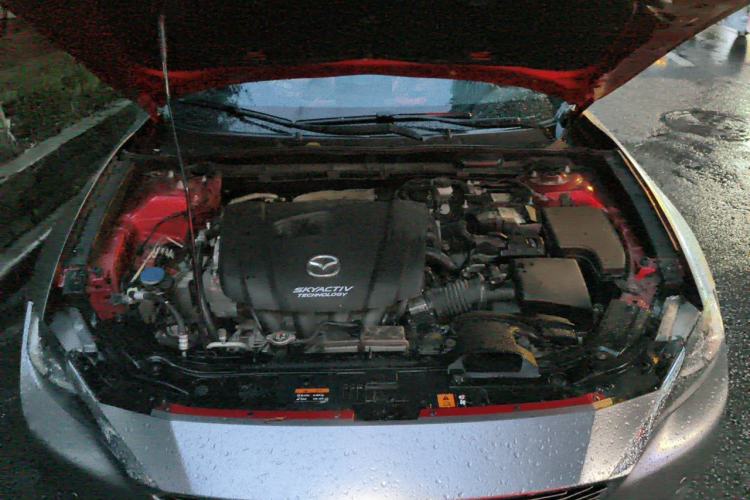 Used Mazda CX-4 2016 2.5L Automatic 4x4 Sky Blue Passion Edition Engine Bay