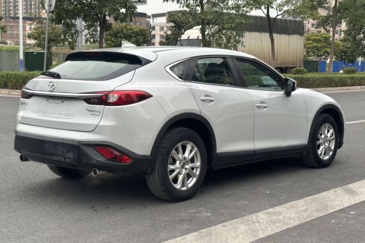 Used Mazda CX-4 2016 2.0L Automatic 2WD Blue Sky Luxury Edition Exterior 4