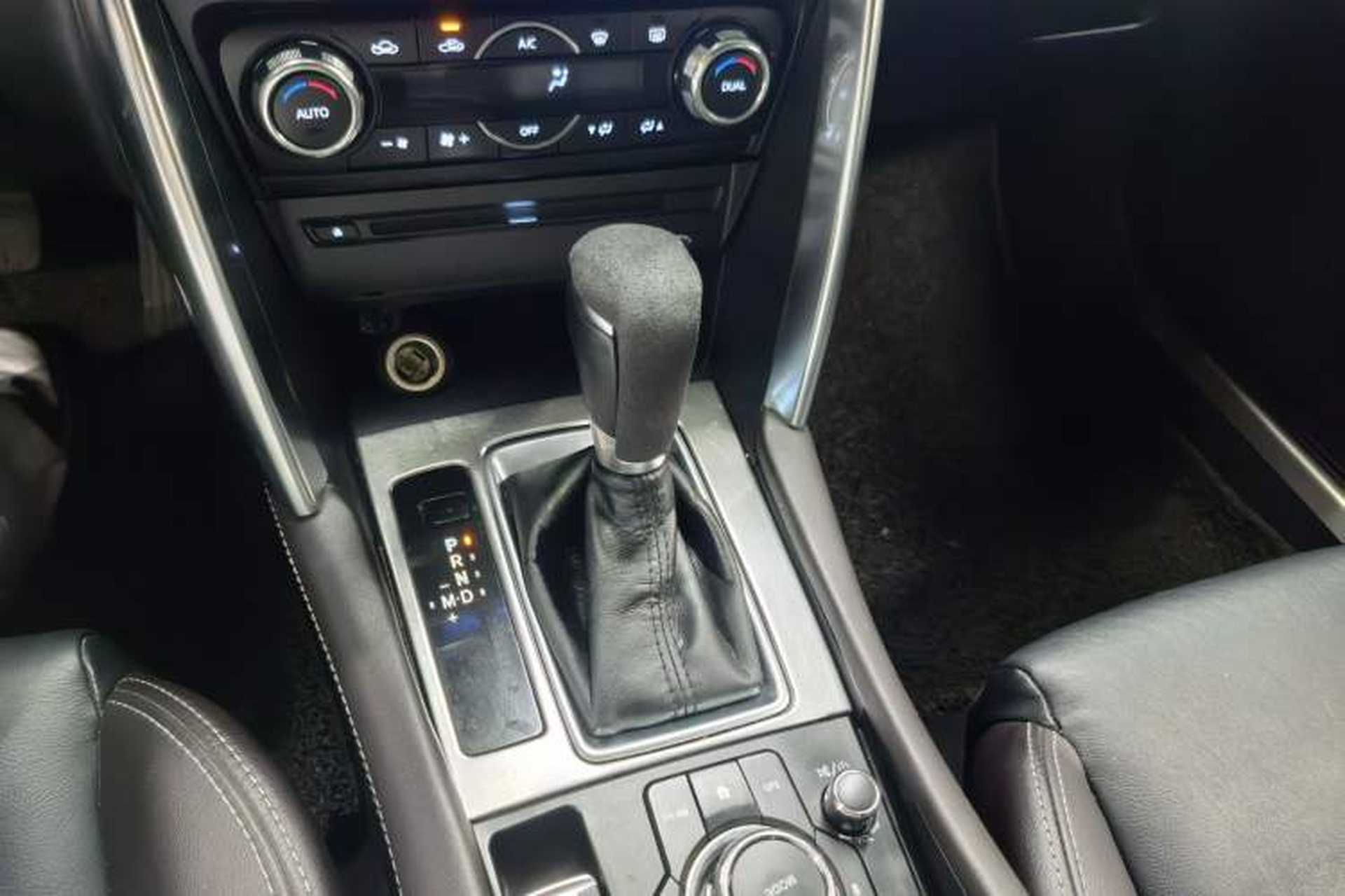 Used Mazda CX-4 2016 2.0L Automatic 2WD Blue Sky Luxury Edition Gear Lever