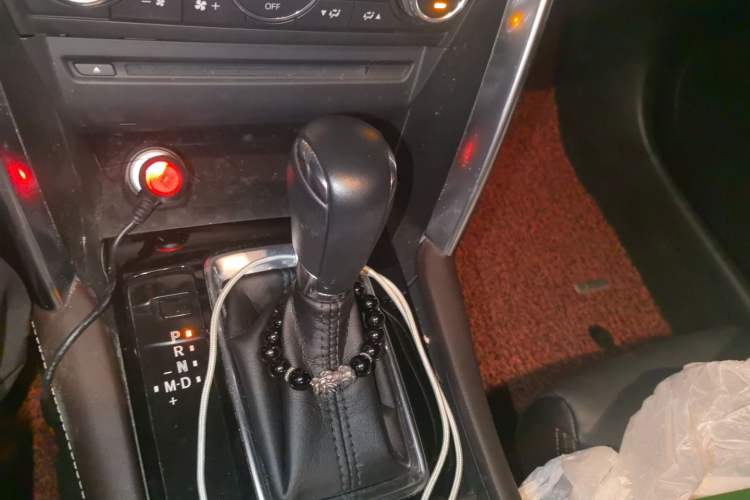 Used Mazda CX-4 2016 2.5L Automatic 4x4 Bluetide Fearless Edition Gear Lever