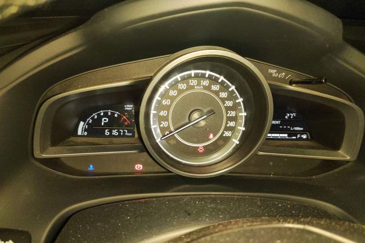Used Mazda CX-4 2016 2.0L Automatic 2WD Blue Sky Dynamic Edition Instrument Cluster