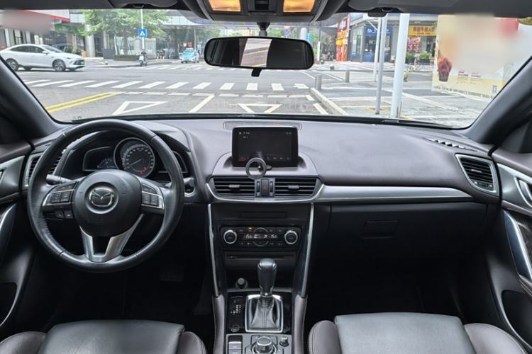 Used Mazda CX-4 2016 2.5L Automatic 4x4 Sky Blue Passion Edition Interior 1
