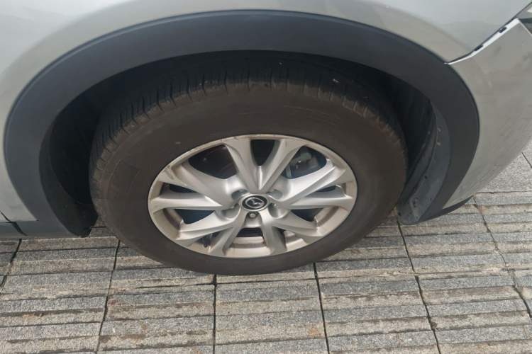 Used Mazda CX-4 2016 2.0L Automatic 2WD Blue Sky Dynamic Leather Edition Right Front Wheel Hub