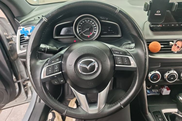 Used Mazda CX-4 2016 2.0L Automatic 2WD Blue Sky Dynamic Leather Edition Steering Wheel