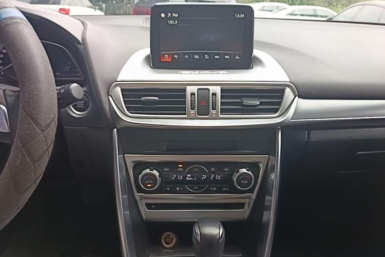 Used Mazda CX-4 2016 2.0L Automatic 2WD Blue Sky Luxury Edition Audio And AC Panel
