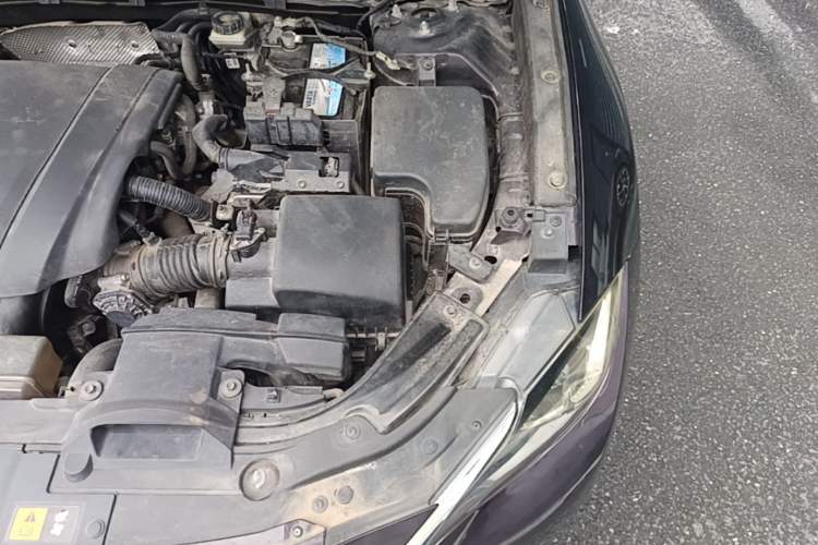Used Mazda CX-4 2016 2.0L Automatic 2WD Blue Sky Luxury Edition Engine Bay Left