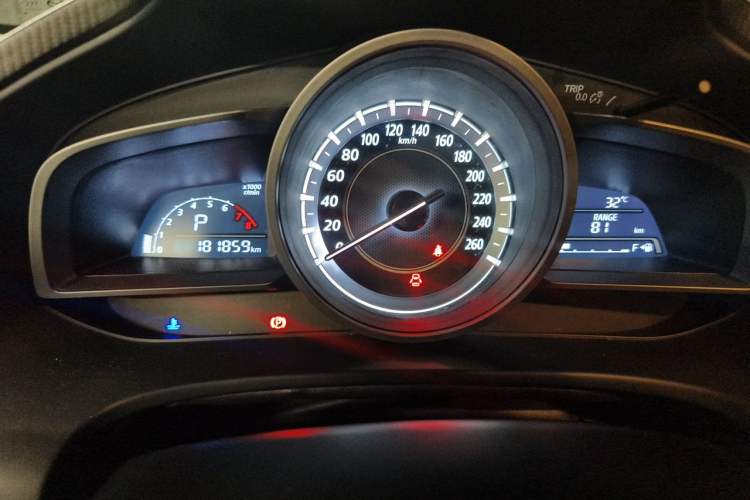 Used Mazda CX-4 2016 2.0L Automatic 2WD Blue Sky Dynamic Edition Instrument Cluster