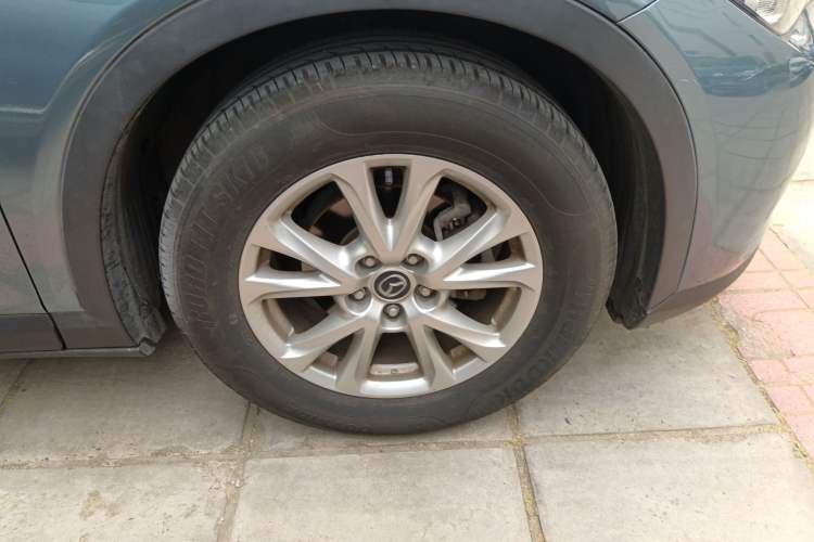 Used Mazda CX-4 2016 2.0L Automatic 2WD Blue Sky Dynamic Edition Right Front Wheel Hub