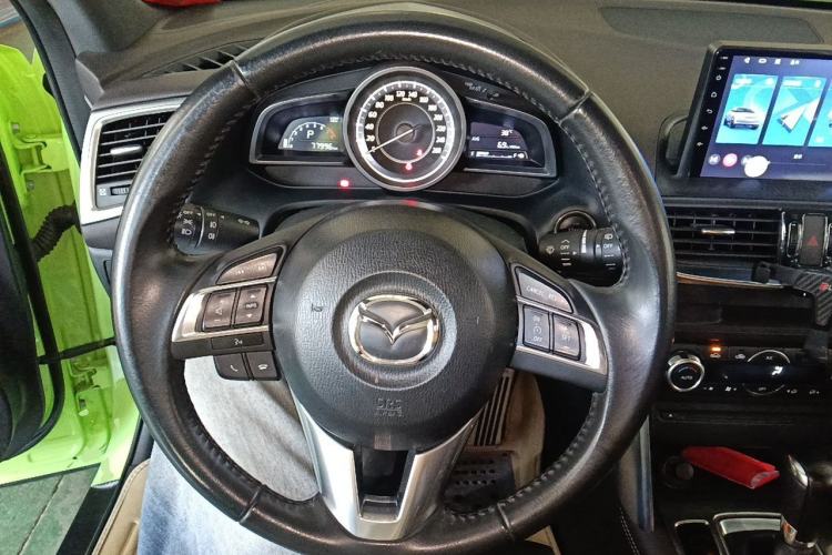 Used Mazda CX-4 2016 2.0L Automatic 2WD Blue Sky Dynamic Leather Edition Steering Wheel