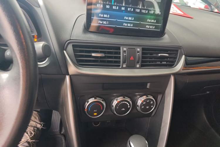 Used Mazda CX-4 2016 2.0L Automatic 2WD Blue Sky Dynamic Edition Audio And AC Panel