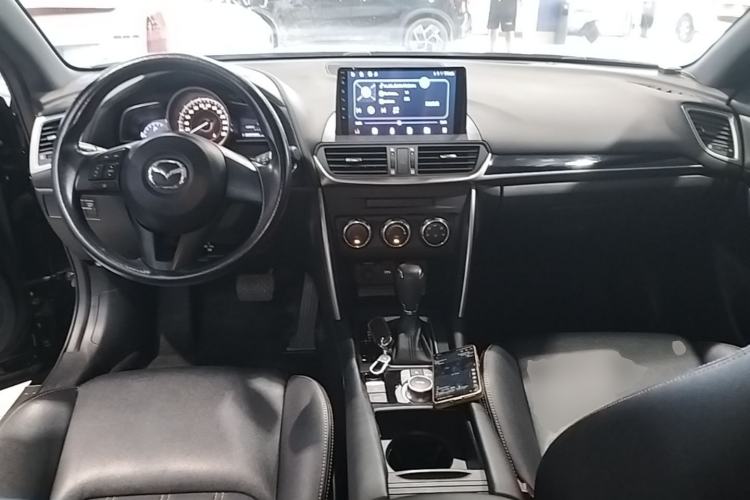 Used Mazda CX-4 2016 2.0L Automatic 2WD Blue Sky Dynamic Edition Center Console