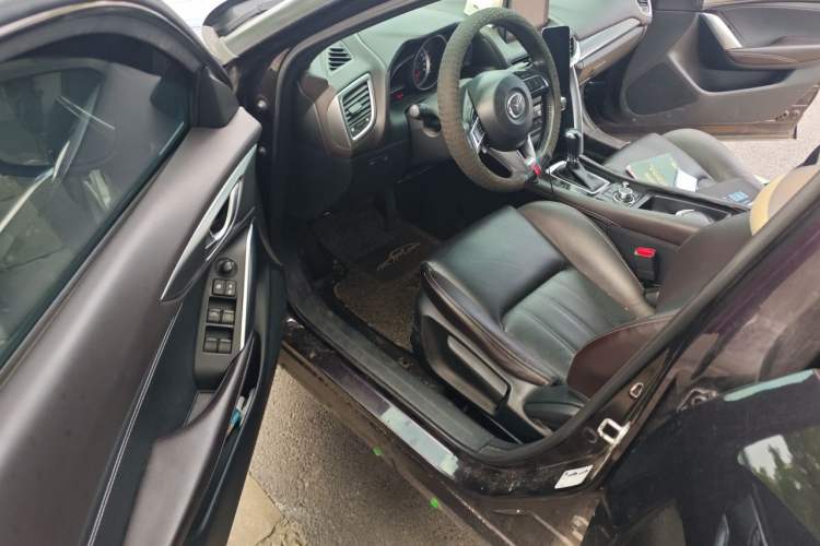Used Mazda CX-4 2016 2.0L Automatic 2WD Blue Sky Luxury Edition Driver Seat