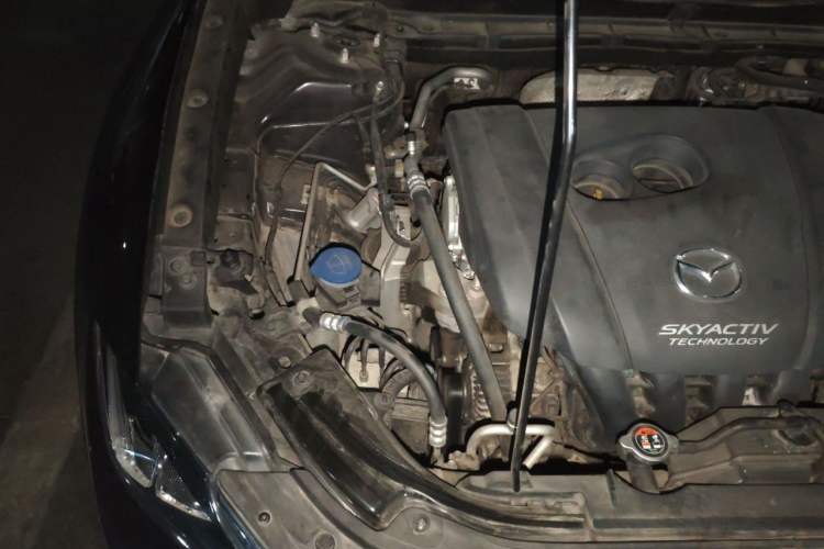 Used Mazda CX-4 2016 2.0L Automatic 2WD Blue Sky Dynamic Edition Engine Bay Right