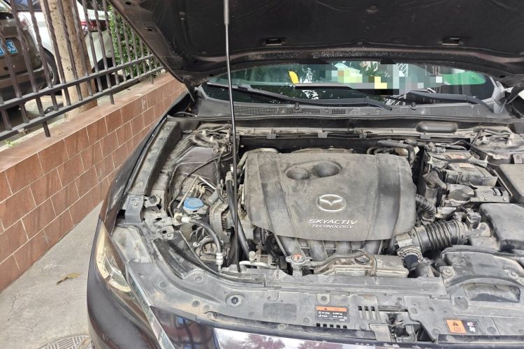 Used Mazda CX-4 2016 2.0L Automatic 2WD Blue Sky Luxury Edition Engine Bay Right