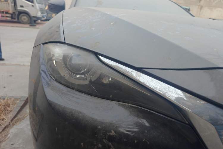 Used Mazda CX-4 2016 2.0L Automatic 2WD Blue Sky Dynamic Edition Exterior 6