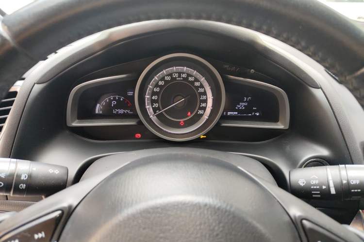 Used Mazda CX-4 2016 2.0L Automatic 2WD Blue Sky Luxury Edition Instrument Cluster