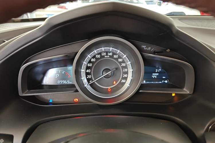 Used Mazda CX-4 2016 2.0L Automatic 2WD Blue Sky Luxury Edition Instrument Cluster