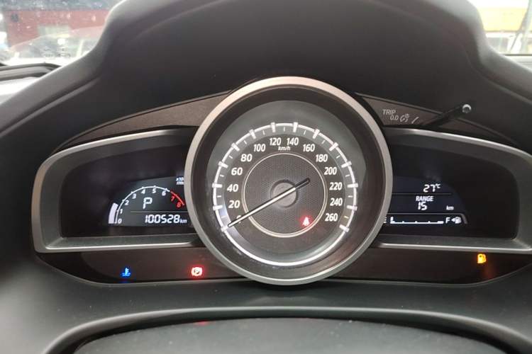 Used Mazda CX-4 2016 2.0L Automatic 2WD Blue Sky Dynamic Leather Edition Instrument Cluster