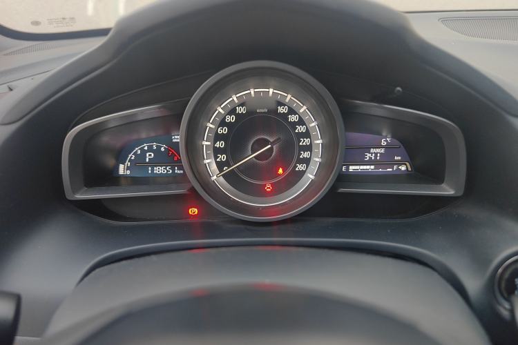 Used Mazda CX-4 2016 2.0L Automatic 2WD Blue Sky Dynamic Edition Instrument Cluster