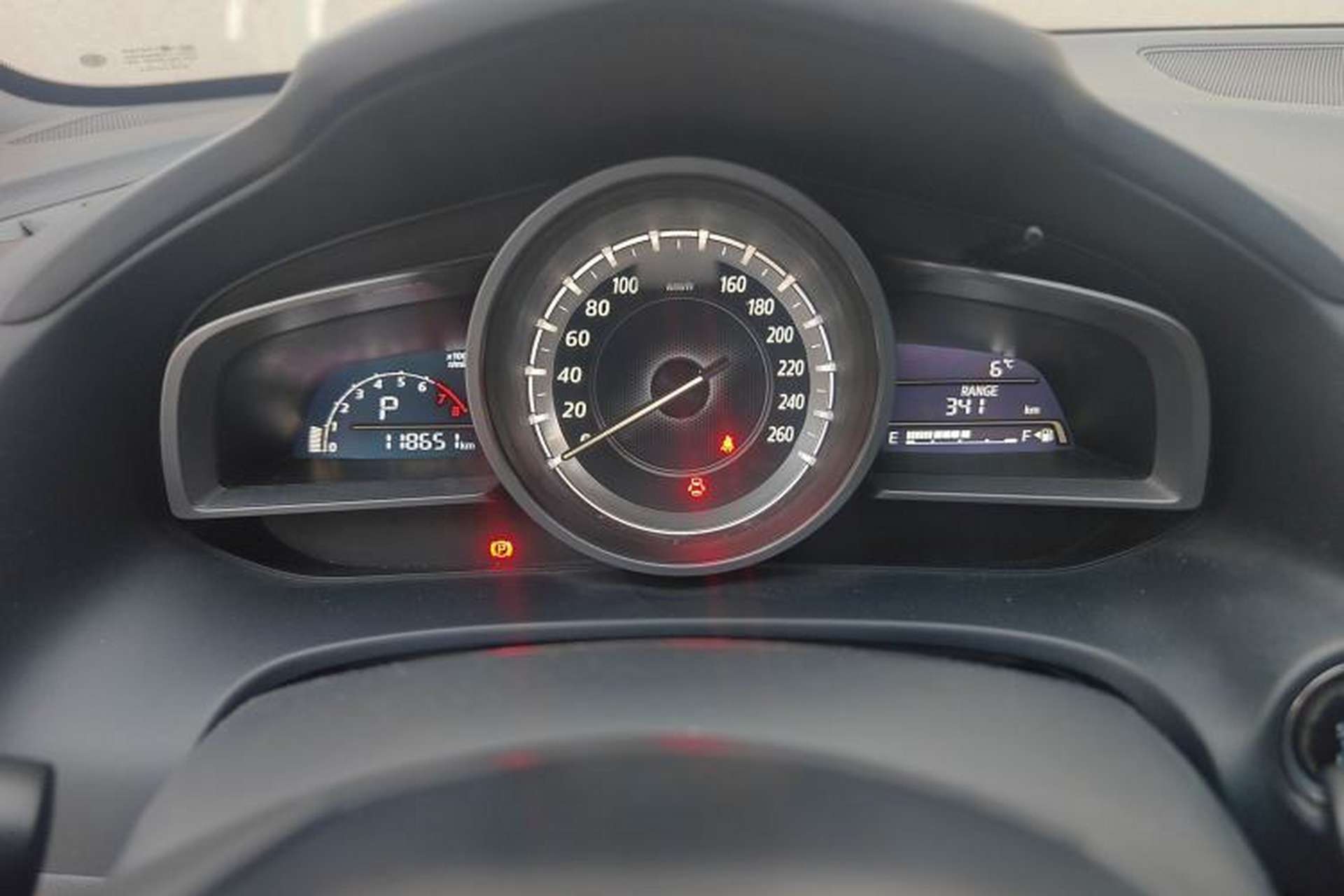 Used Mazda CX-4 2016 2.0L Automatic 2WD Blue Sky Dynamic Edition Instrument Cluster