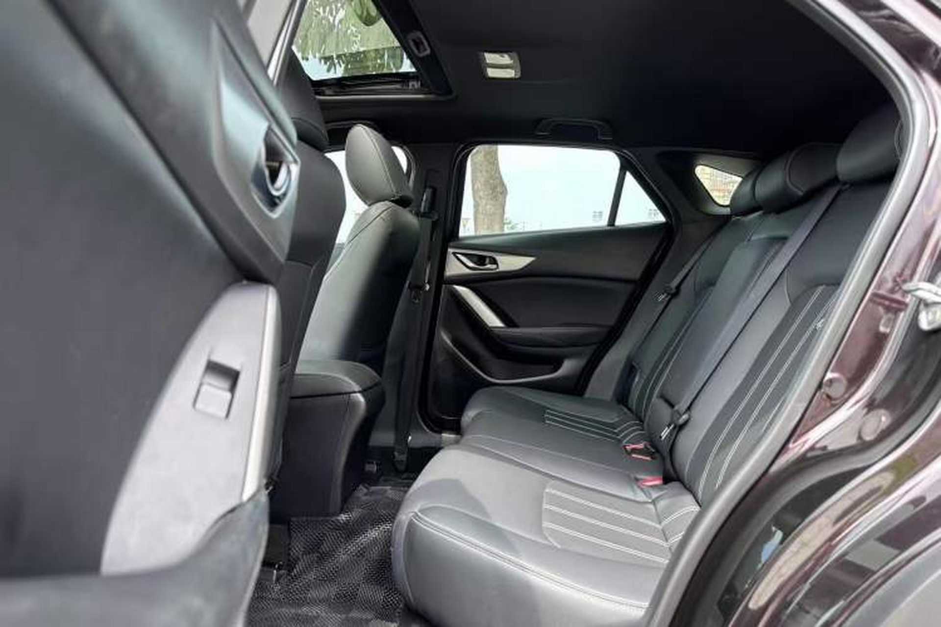 Used Mazda CX-4 2016 2.0L Automatic 2WD Blue Sky Dynamic Edition Interior 3