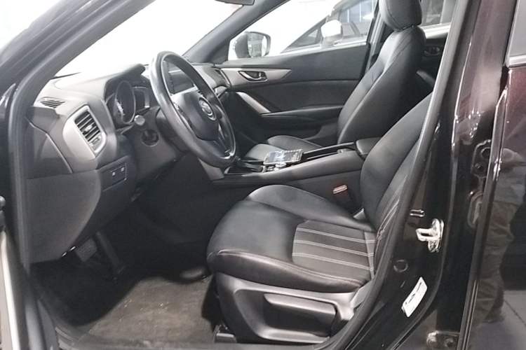Used Mazda CX-4 2016 2.0L Automatic 2WD Blue Sky Dynamic Edition Left Front Seat