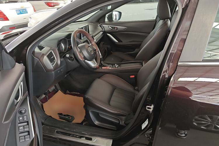 Used Mazda CX-4 2016 2.0L Automatic 2WD Blue Sky Luxury Edition Left Front Seat