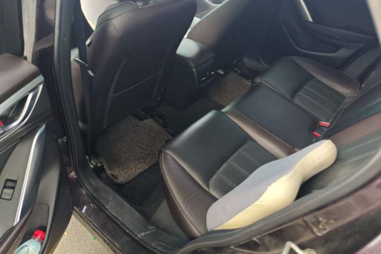 Used Mazda CX-4 2016 2.0L Automatic 2WD Blue Sky Luxury Edition Left Rear Seat