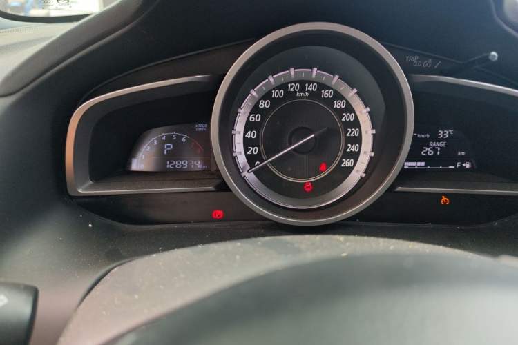 Used Mazda CX-4 2016 2.0L Automatic 2WD Blue Sky Luxury Edition Odometer Close Up