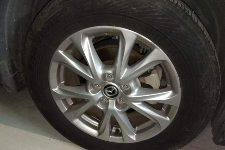 Used Mazda CX-4 2016 2.0L Automatic 2WD Blue Sky Dynamic Edition Right Front Wheel Hub