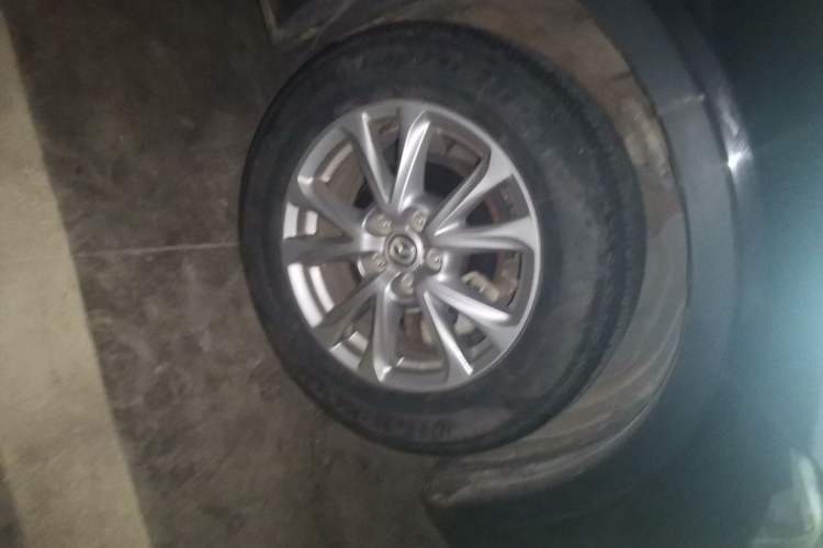 Used Mazda CX-4 2016 2.0L Automatic 2WD Blue Sky Luxury Edition Right Front Wheel Hub