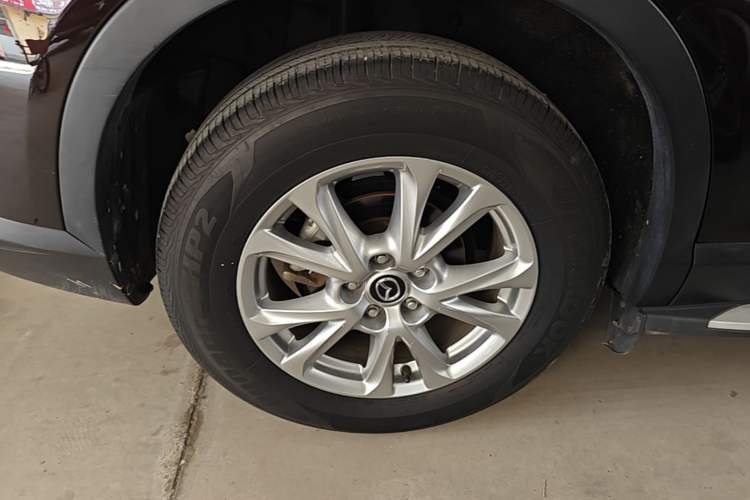 Used Mazda CX-4 2016 2.0L Automatic 2WD Blue Sky Luxury Edition Right Rear Wheel Hub