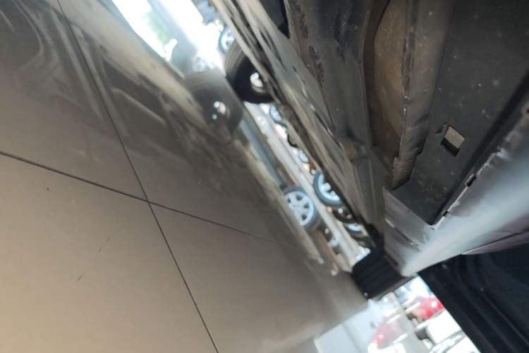 Used Mazda CX-4 2016 2.0L Automatic 2WD Blue Sky Dynamic Edition Right Side Sill