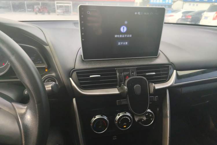 Used Mazda CX-4 2016 2.0L Automatic 2WD Blue Sky Dynamic Edition Audio And AC Panel