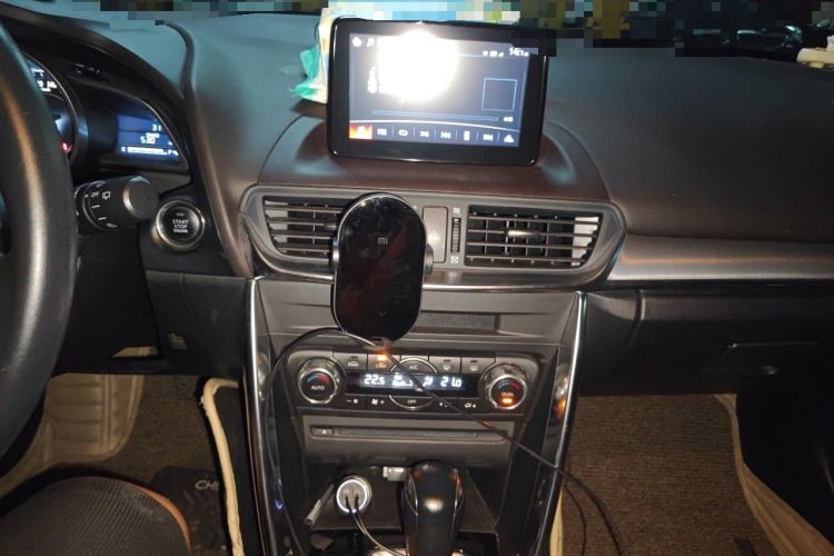 Used Mazda CX-4 2016 2.0L Automatic 2WD Blue Sky Luxury Edition Audio And AC Panel