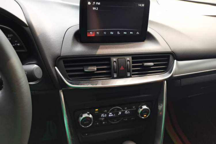 Used Mazda CX-4 2016 2.0L Automatic 2WD Blue Sky Luxury Edition Audio And AC Panel