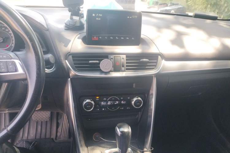 Used Mazda CX-4 2016 2.5L Automatic 4x4 Sky Blue Passion Edition Audio And AC Panel