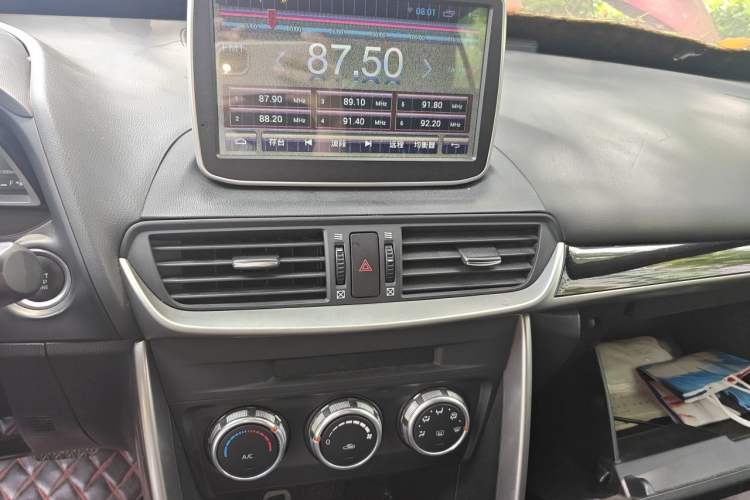 Used Mazda CX-4 2016 2.0L Automatic 2WD Blue Sky Dynamic Edition Audio And AC Panel