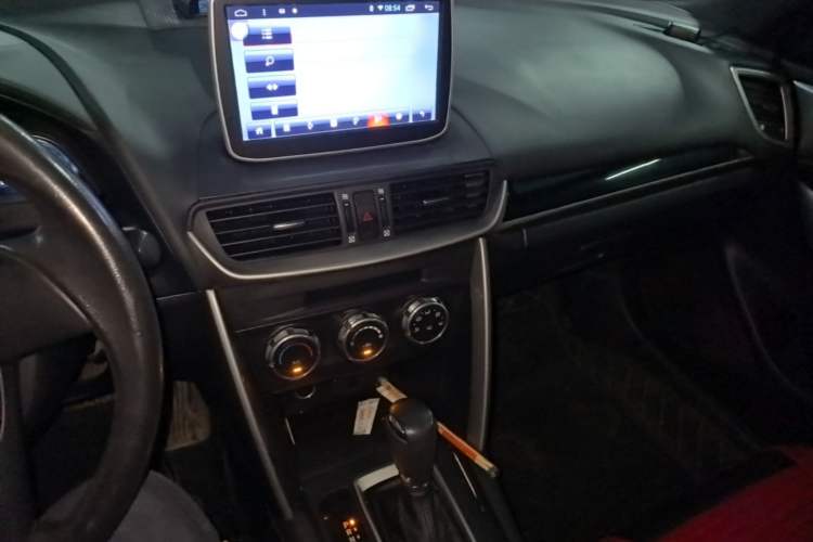 Used Mazda CX-4 2016 2.0L Automatic 2WD Blue Sky Dynamic Edition Audio And AC Panel