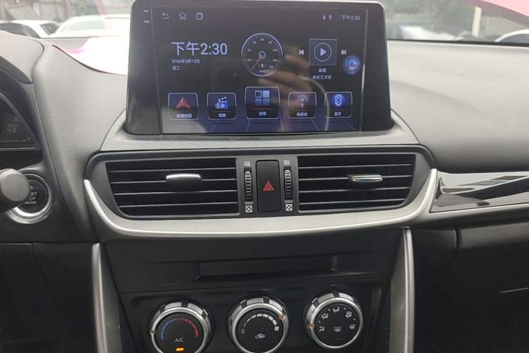 Used Mazda CX-4 2016 2.0L Automatic 2WD Blue Sky Dynamic Edition Audio And AC Panel